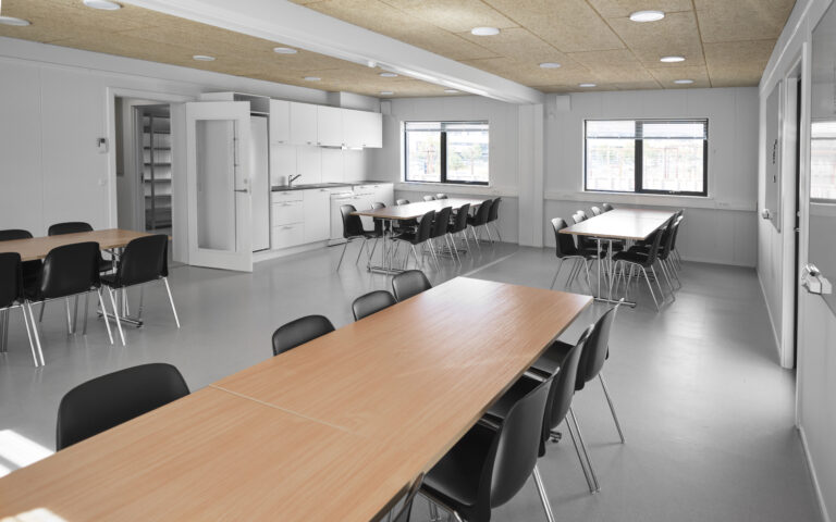 DSF0708 Kantine Med Køkken